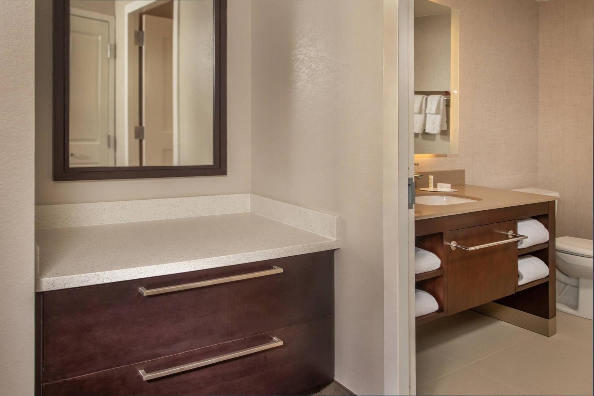 Residence Inn Fulton At Maple Lawn Bagian luar foto